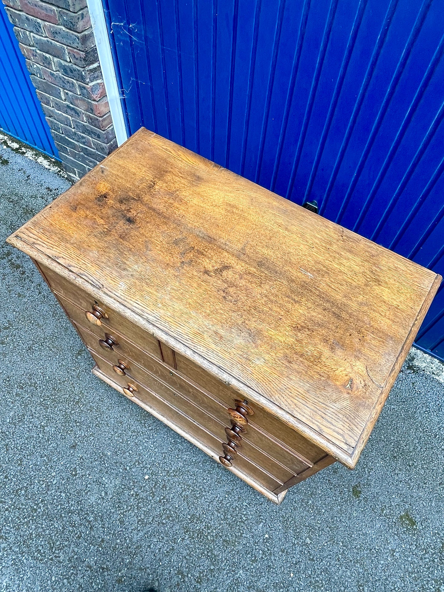 19th Century English oak chest Of drawers